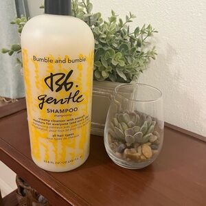 Bumble and bumble Gentle Shampoo in 33.8 oz
